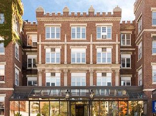 1225 Beacon St #4A, Brookline, MA 02446