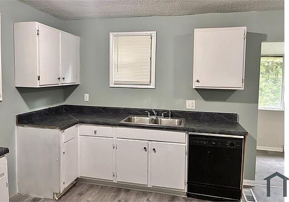 1st image of 12 Gray St