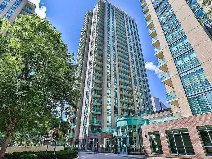 22 Olive Ave #1A — Photo 2