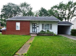172 Park Dr, Scottsburg, IN