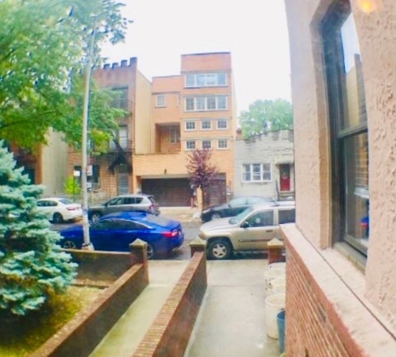 1st image of 2409 27th St APT 2