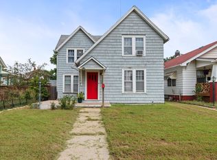 406 E 3rd St, Newton, KS 67114
