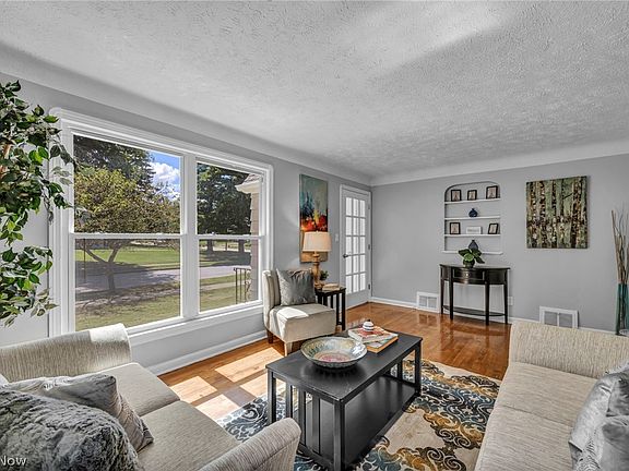 5th image of 4369 Prasse Rd