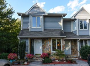 5333 Summit Heights Dr, Winston Salem, NC 27104