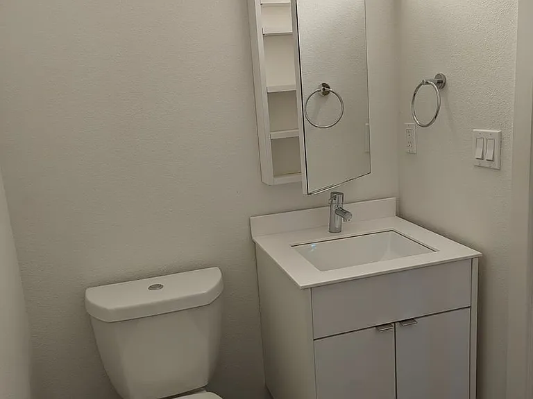 Thomas Street Lofts — Photo 12