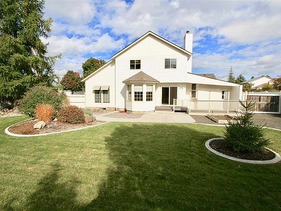 2nd image of 3826 S Loretta Dr