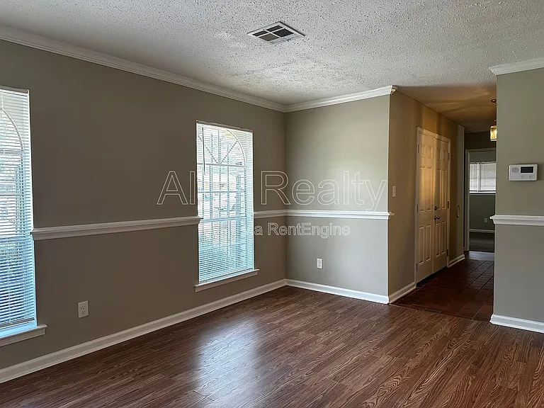 1429 Dunbarton Rd — Photo 15