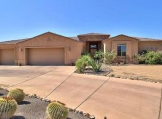 2227 W Desert Hills Dr, Phoenix, AZ 85086
