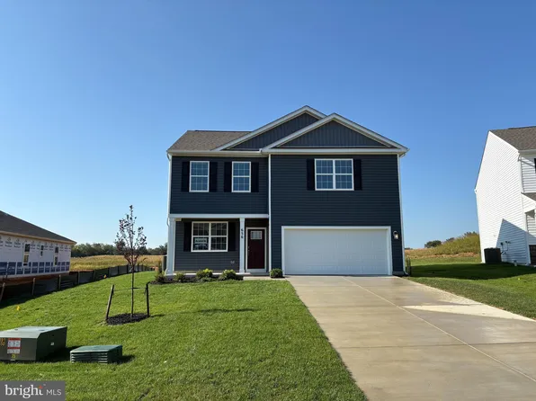 656 Armstrong Ave, Hagerstown, MD 21740