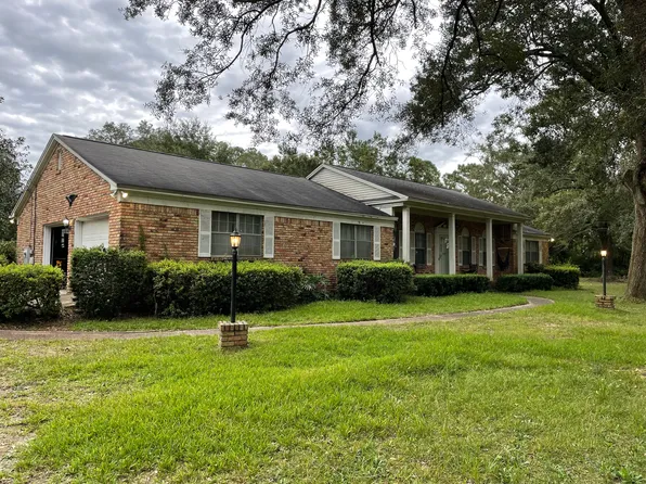 10620 Beulah Rd, Pensacola, FL 32526