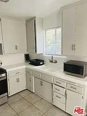 638 Howland Dr #4 — Photo 20