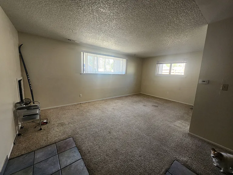 815 E Ivinson Ave #4 — Photo 1