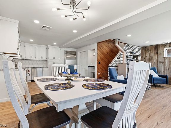 9th image of this home