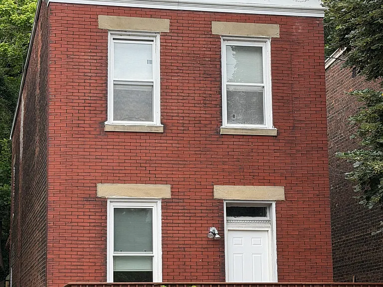 2156 W Clifton Ave #1 — Photo 3
