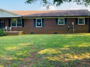 2147 Bonner Rd, Cowpens, SC 29330