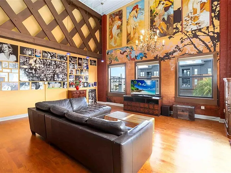 62 W Colonial Dr #301 — Photo 9