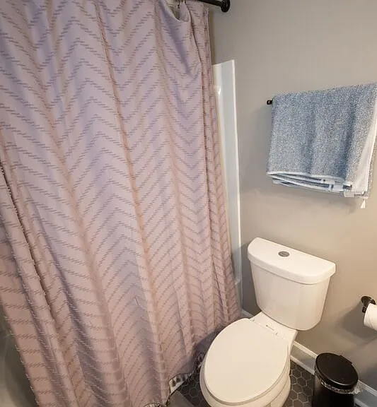 281 Rhodes Dr — Photo 27