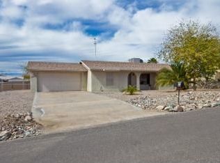 3215 Palmtree Dr, Lake Havasu City, AZ 86404