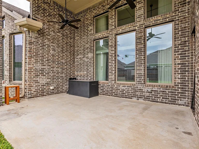 32117 Magnolia River Trl — Photo 35