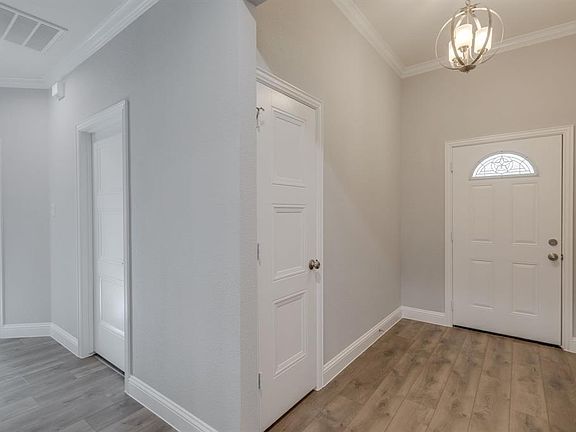 4th image of 1522 Avenue C