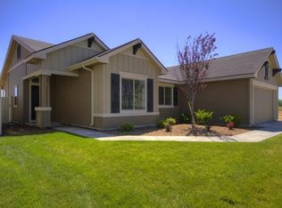 5135 N Denwick Dr, Eagle, ID 83616