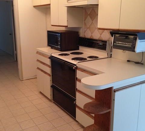 5th image of 5301 Balboa Blvd Unit C1