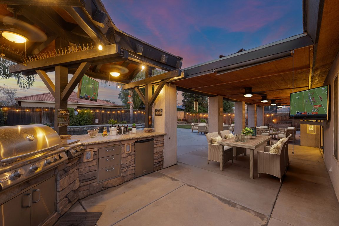 next background image