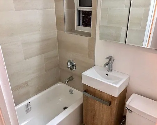 Rented by Sky Management | media 18