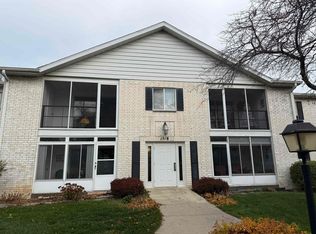 1518 Golf View Rd UNIT B, Madison, WI 53704
