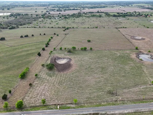 2077 E State Highway 237, Round Top, TX 78954