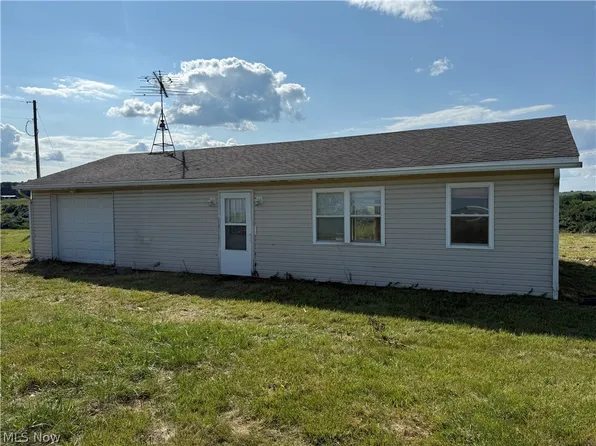 57806 Township Road 261, West Lafayette, OH 43845