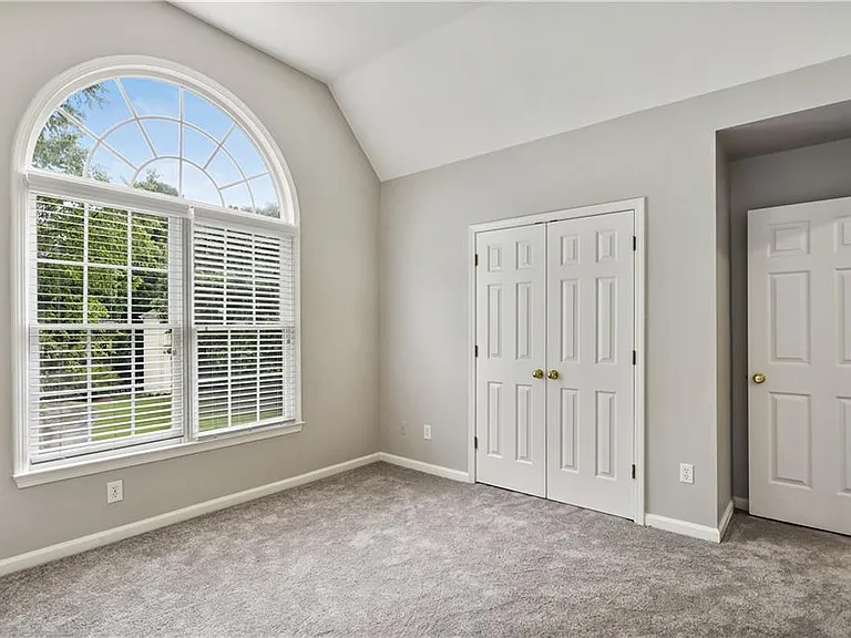 2065 N Bethany Creek Dr — Photo 48