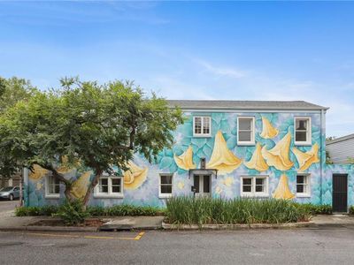 1729 Prytania St, New Orleans, LA, 70130