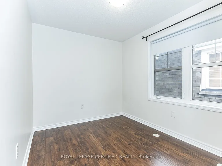 561 Speyer Cir — Photo 24