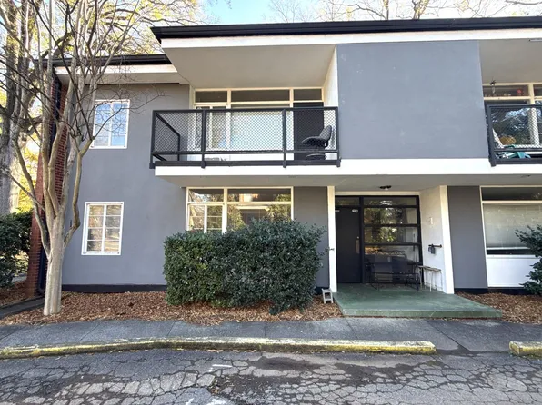 A0432-Kirkland Apts