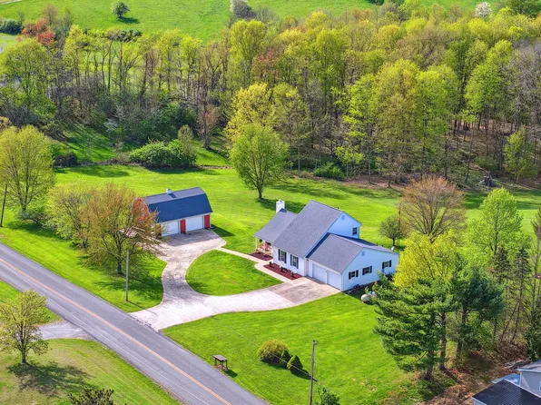 11085 New Delaware Rd, Mount Vernon, OH 43050