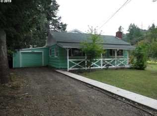 2662 Umpqua Hwy #99, Drain, OR 97435