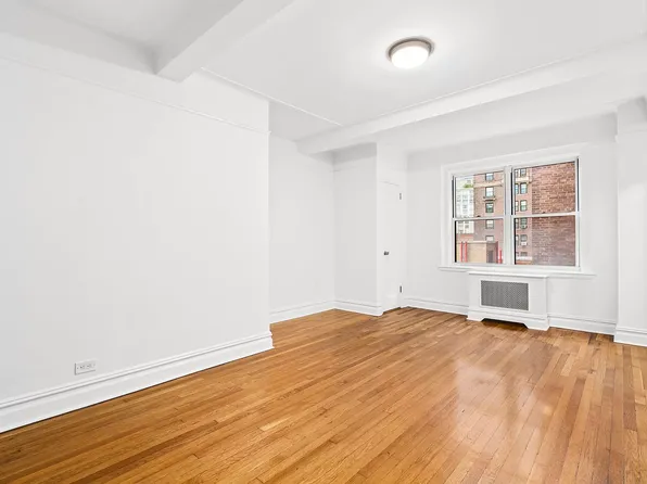 304 West 75th Street image 1 of 10