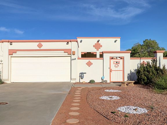3rd image of 7048 Camino Blanco