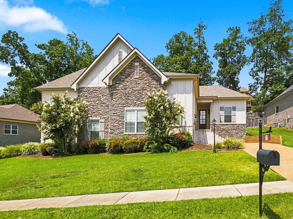 1st image of 168 Cobbler Cir
