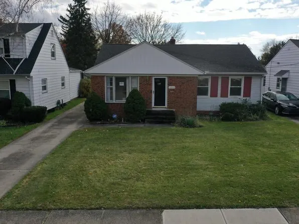 16004 Mendota Ave, Maple Heights, OH 44137