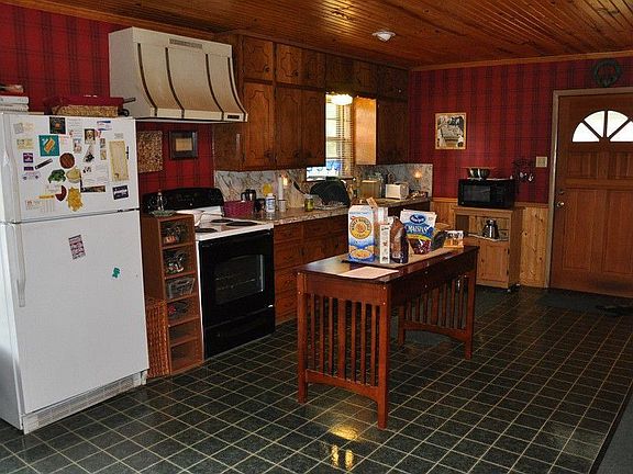 5th image of 16086 County Road 189 W