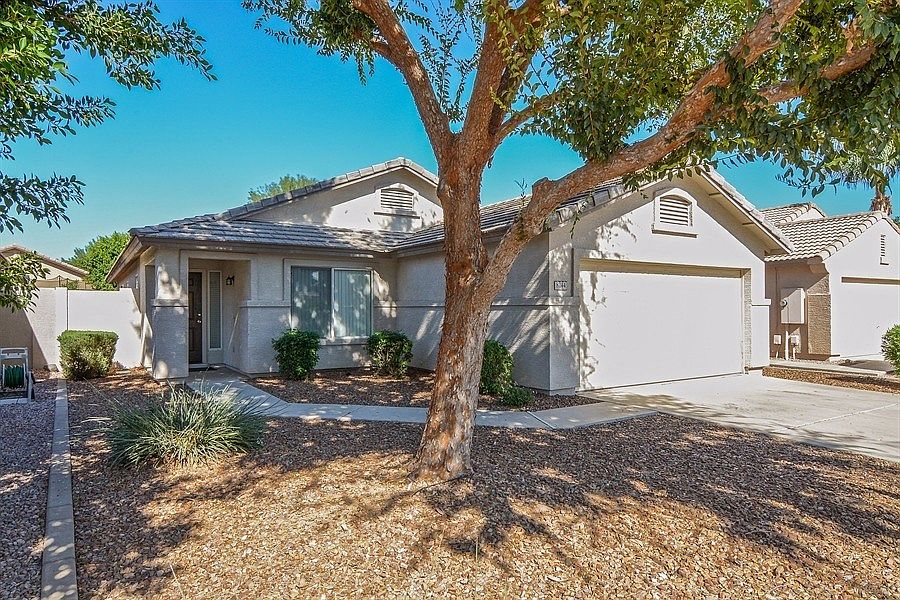 1st image of 8144 W Tonopah Dr