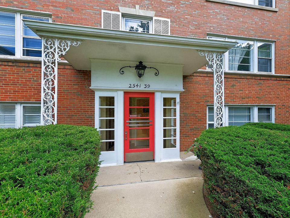 1st image of 2541 Bennett Ave APT 1