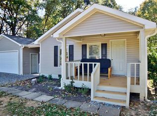 1444 Miltonwood Rd, Browns Summit, NC 27214