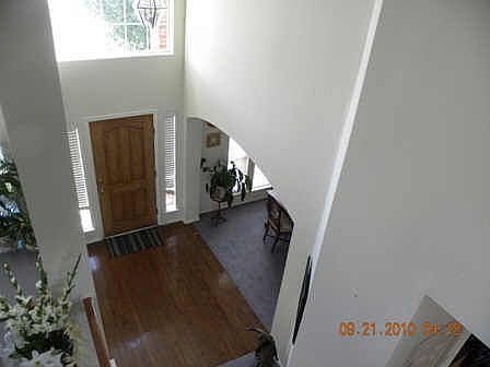 3rd image of 532 Richmond Park Ln