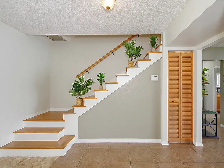 8318 Palma Vista Ln — Photo 14