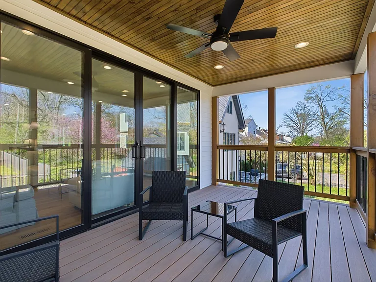 2704 Westwood Ave — Photo 31