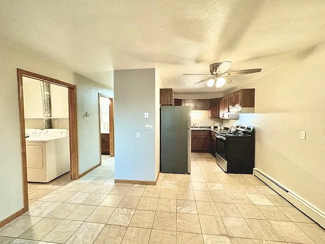 Town's Edge Apartments — Photo 57