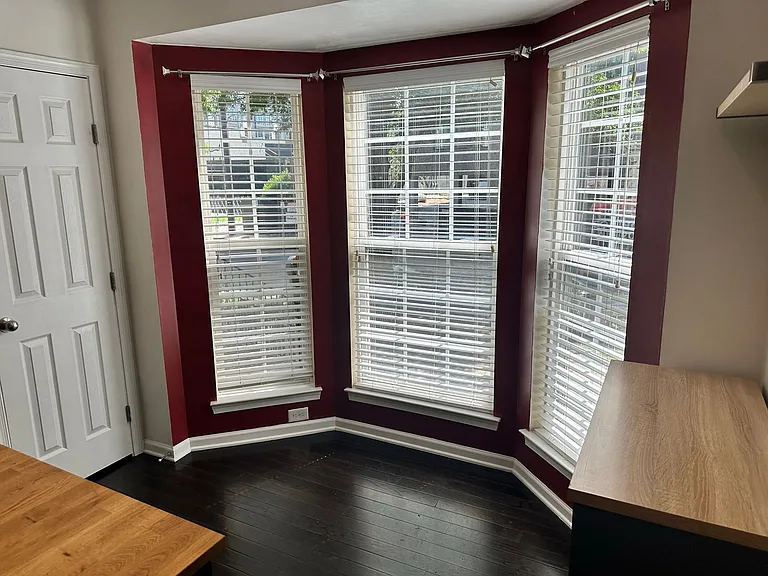 234 W Bland St — Photo 8
